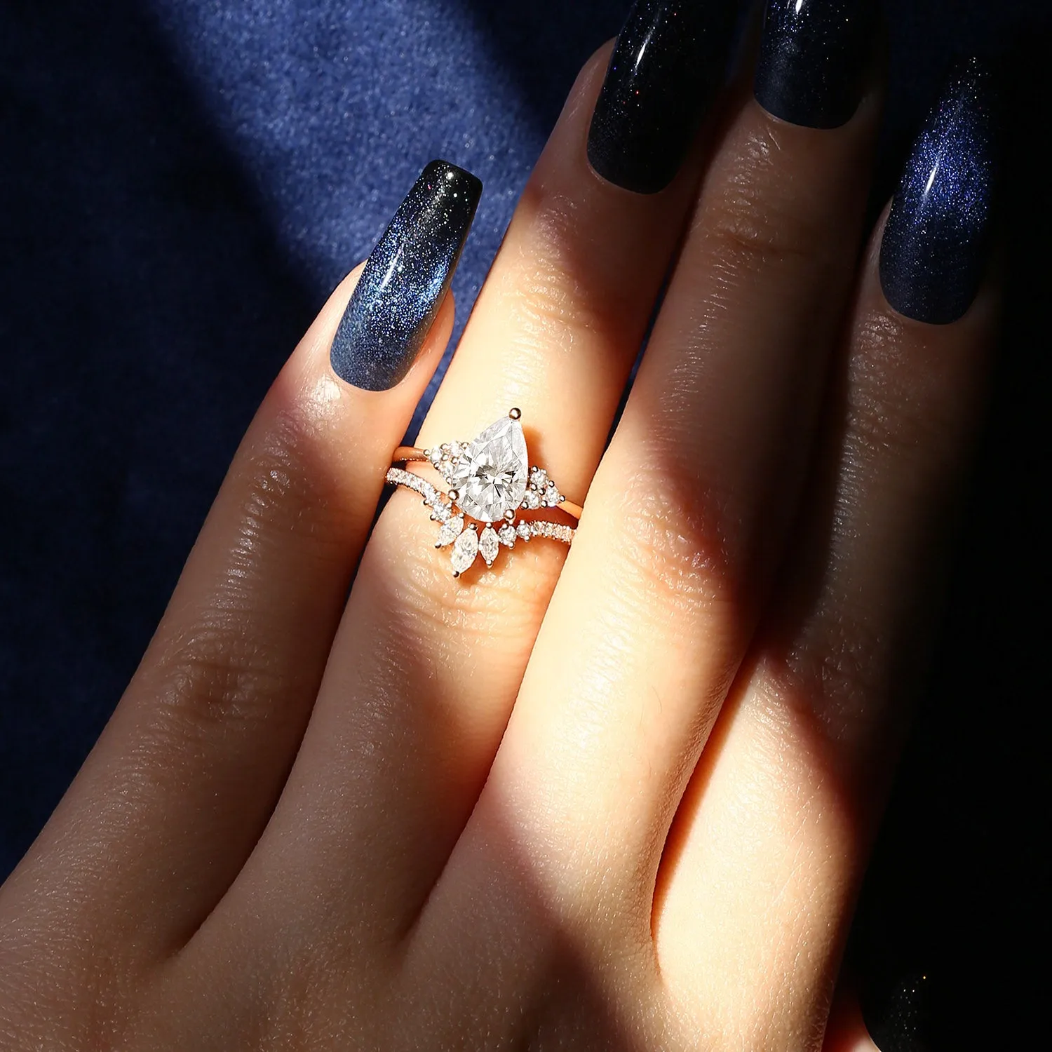 1.0ct-2.0ct Pear Cut Lab Diamond Engagement Ring Set 2pcs - Vivian