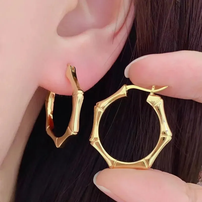18k Yellow Gold Bamboo Knot Buckle Earrings