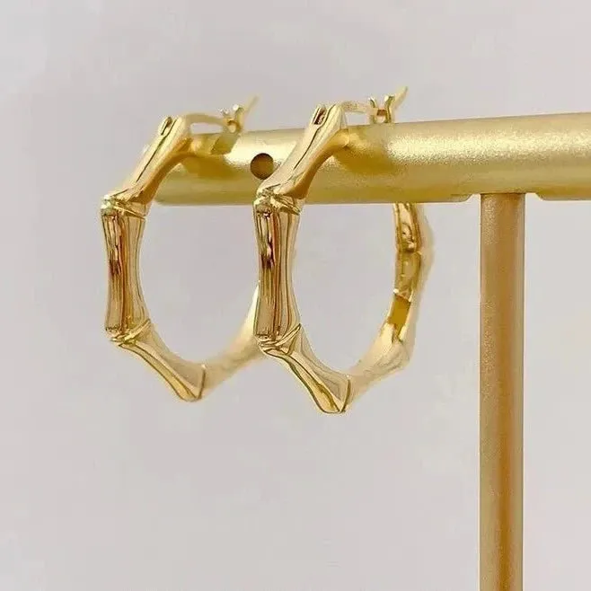 18k Yellow Gold Bamboo Knot Buckle Earrings