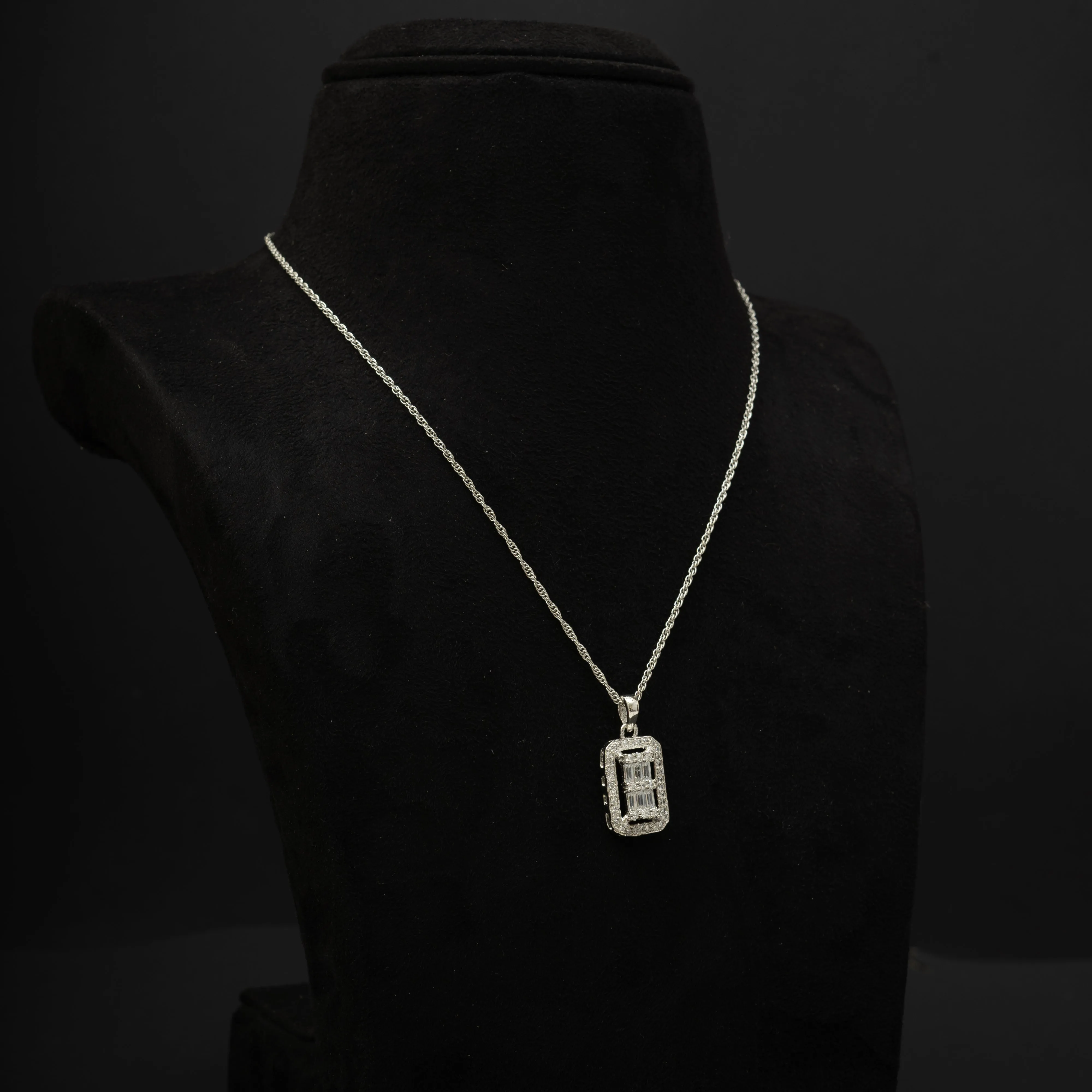 Aalaya CZ 92.5 Silver Chain