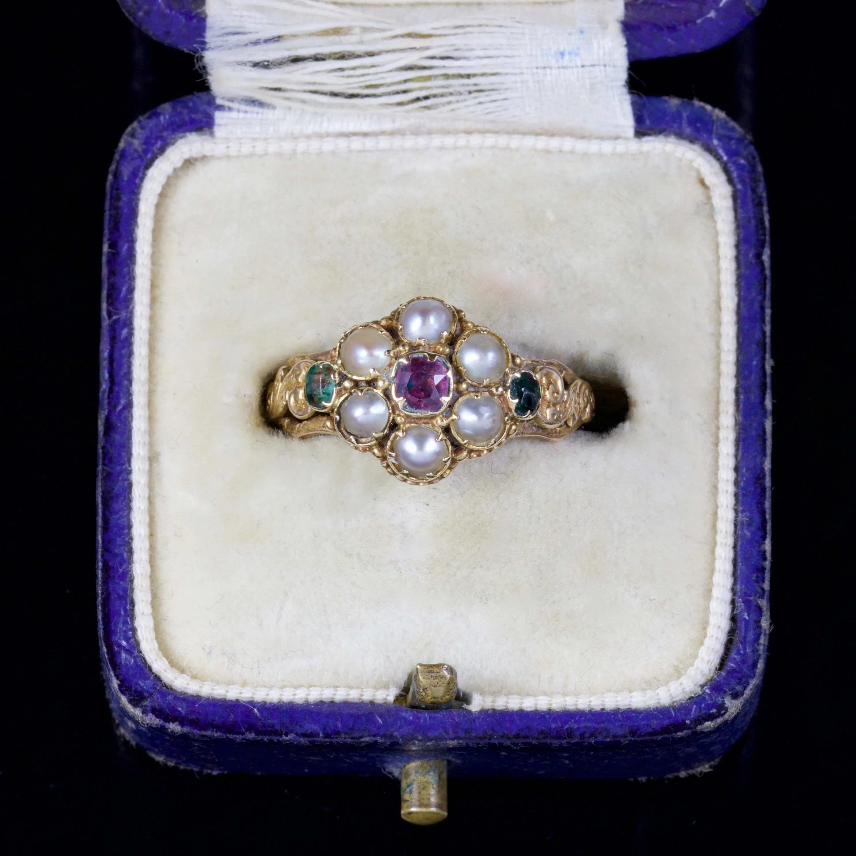 Antique Georgian Emerald Garnet Pearl Ring 18Ct Gold Circa 1800