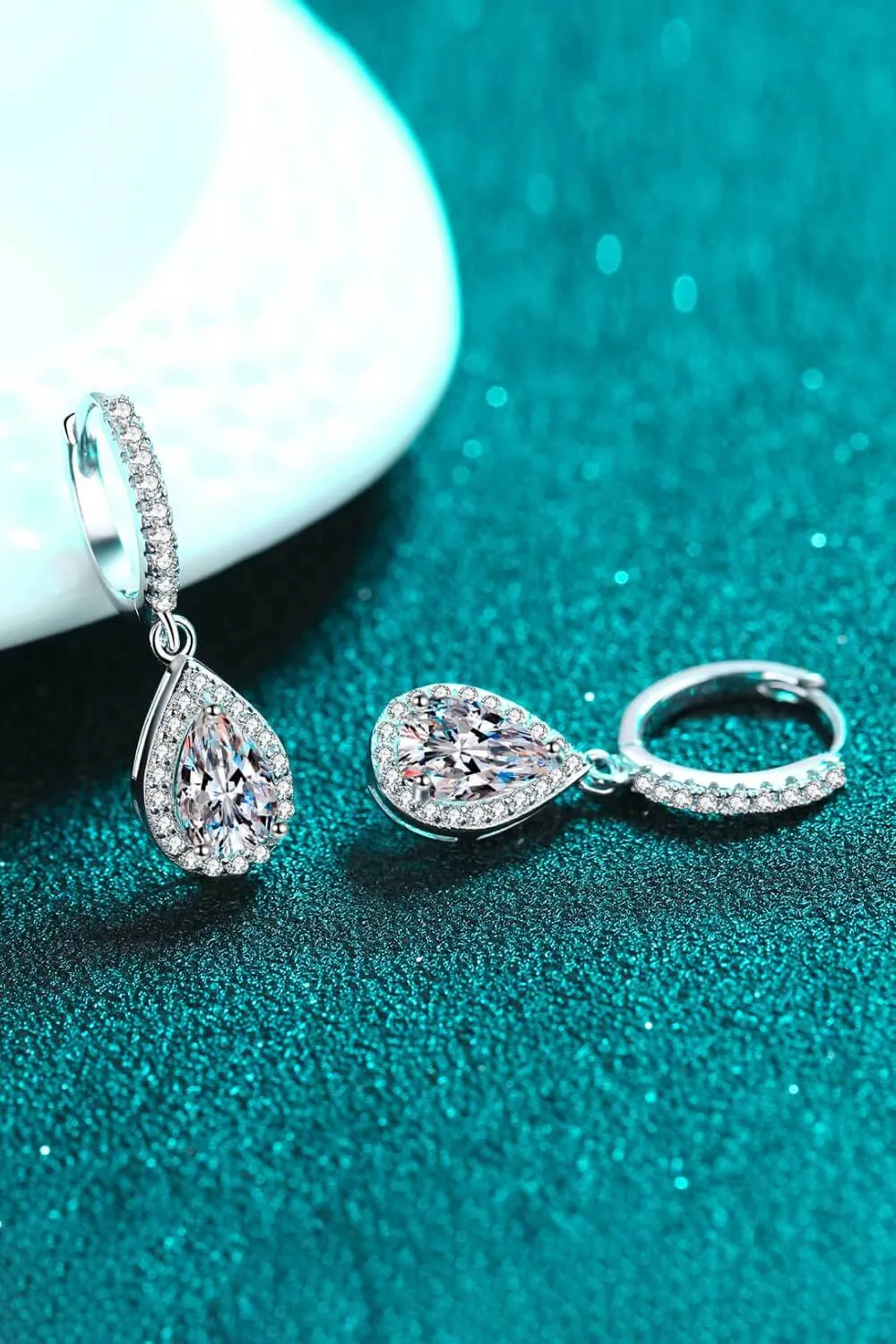 *APP EXCLUSIVE* Moissanite Teardrop Earrings