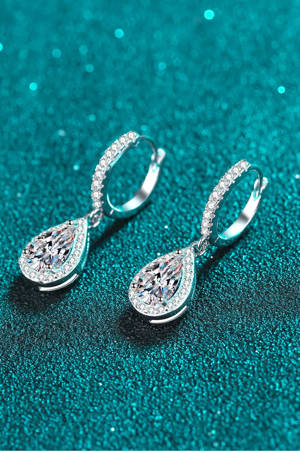 *APP EXCLUSIVE* Moissanite Teardrop Earrings