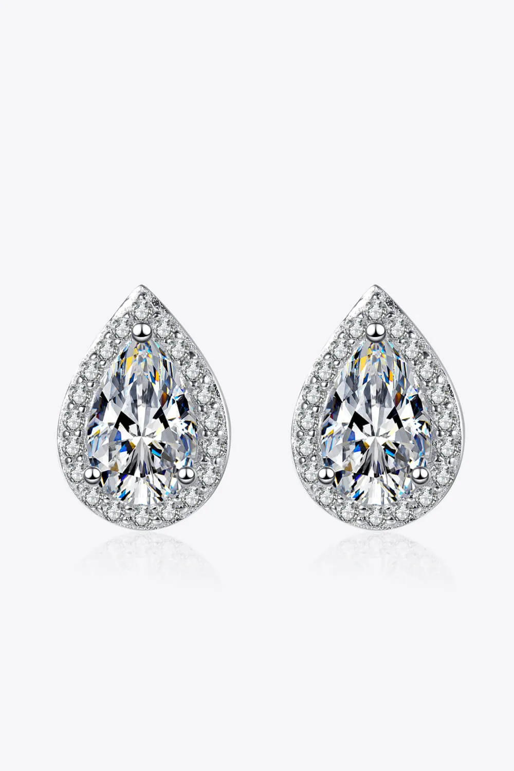 *APP EXCLUSIVE* Moissanite Teardrop Stud Earrings