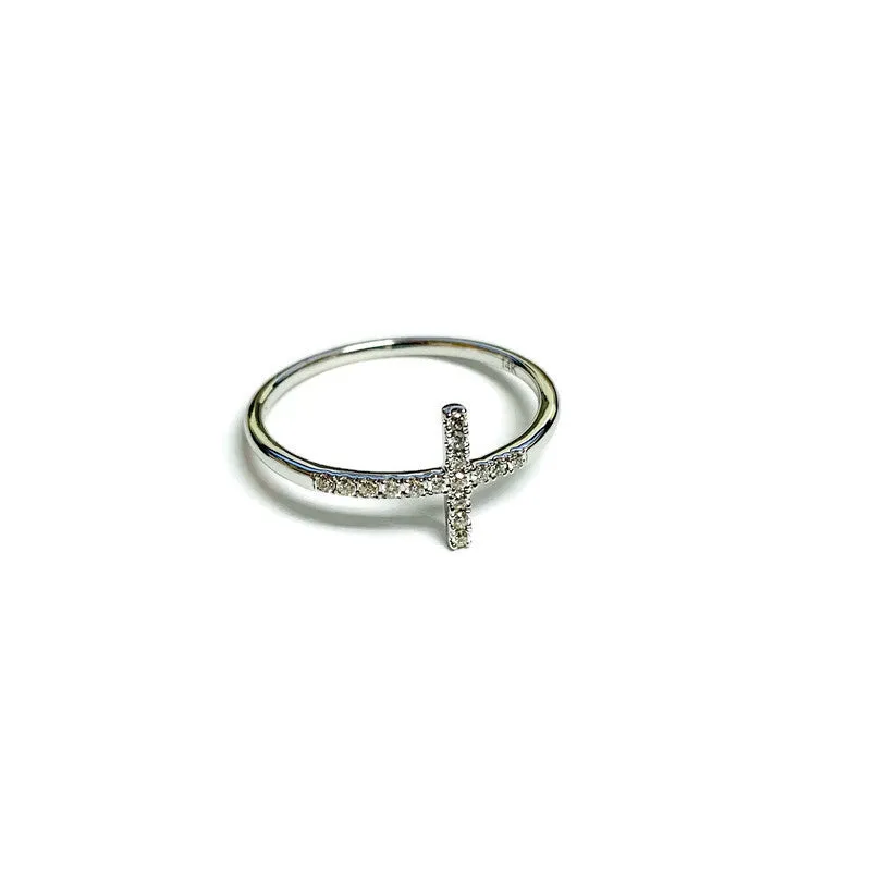 East to West Diamond Cross Ring