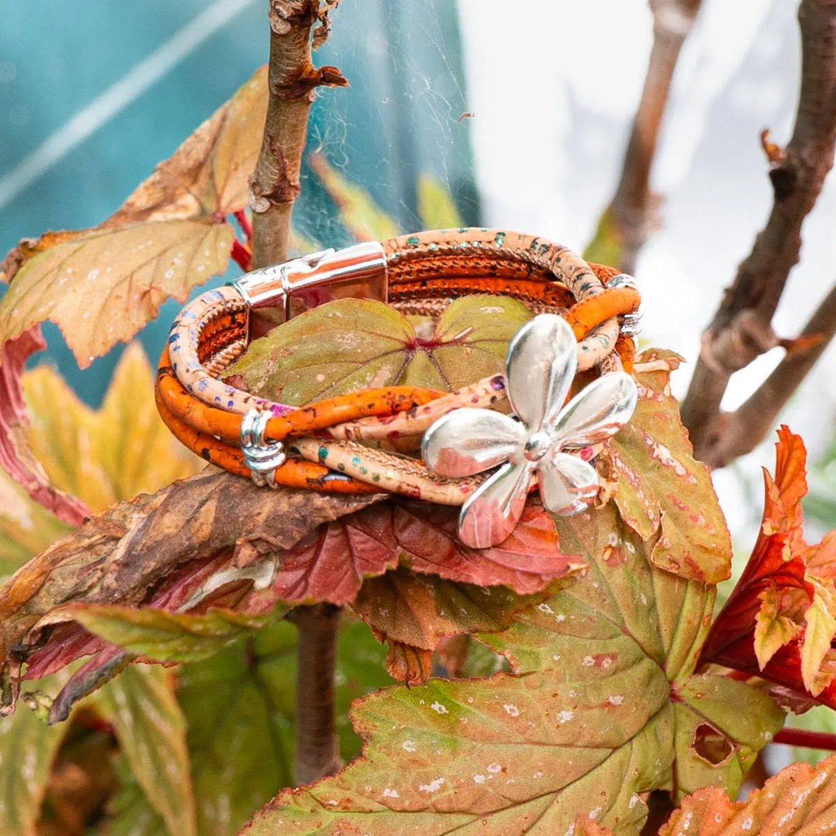 Eco-Chic Wrist Candy: Natural Cork Handmade Bracelet