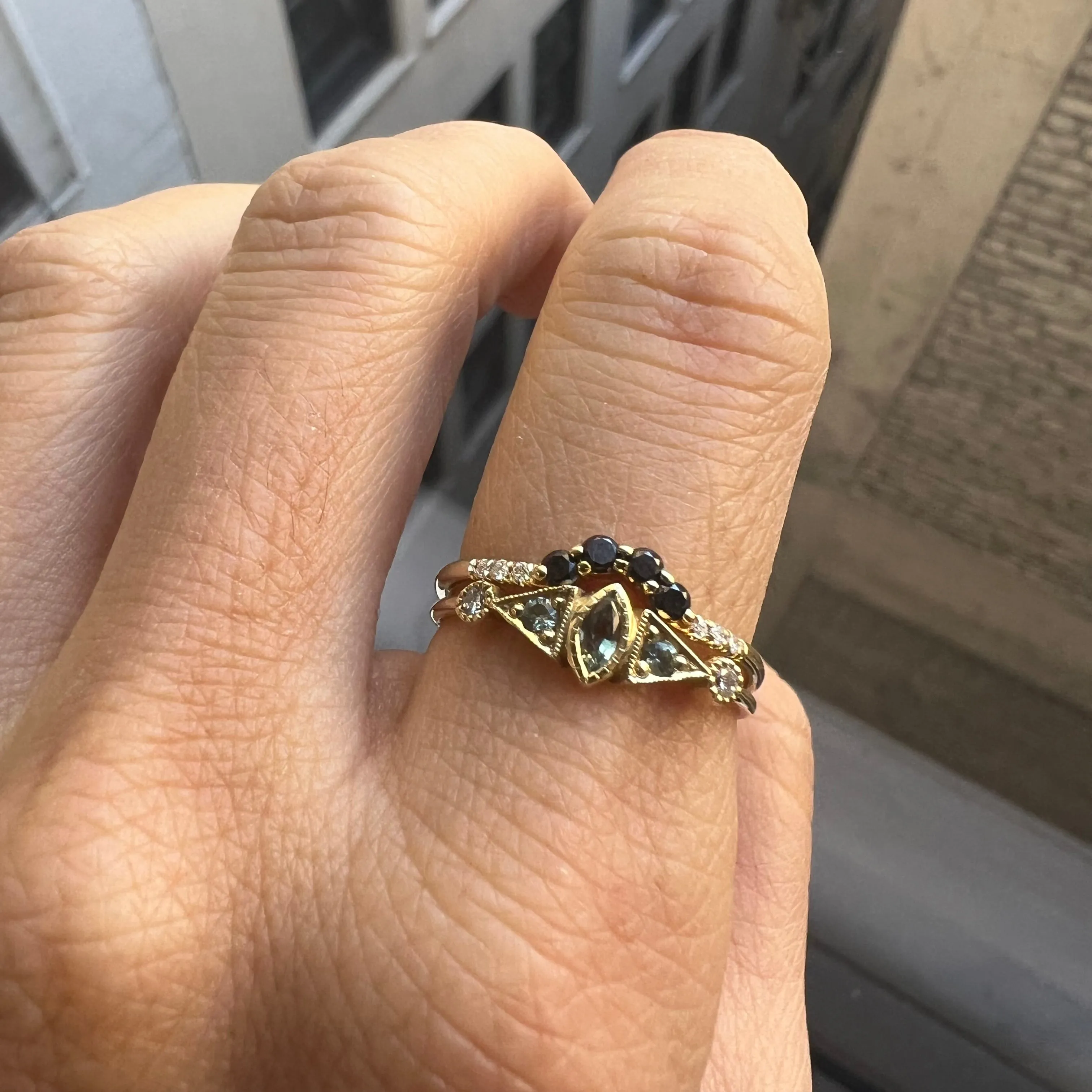 Green Sapphire Marquise Poeme Ring