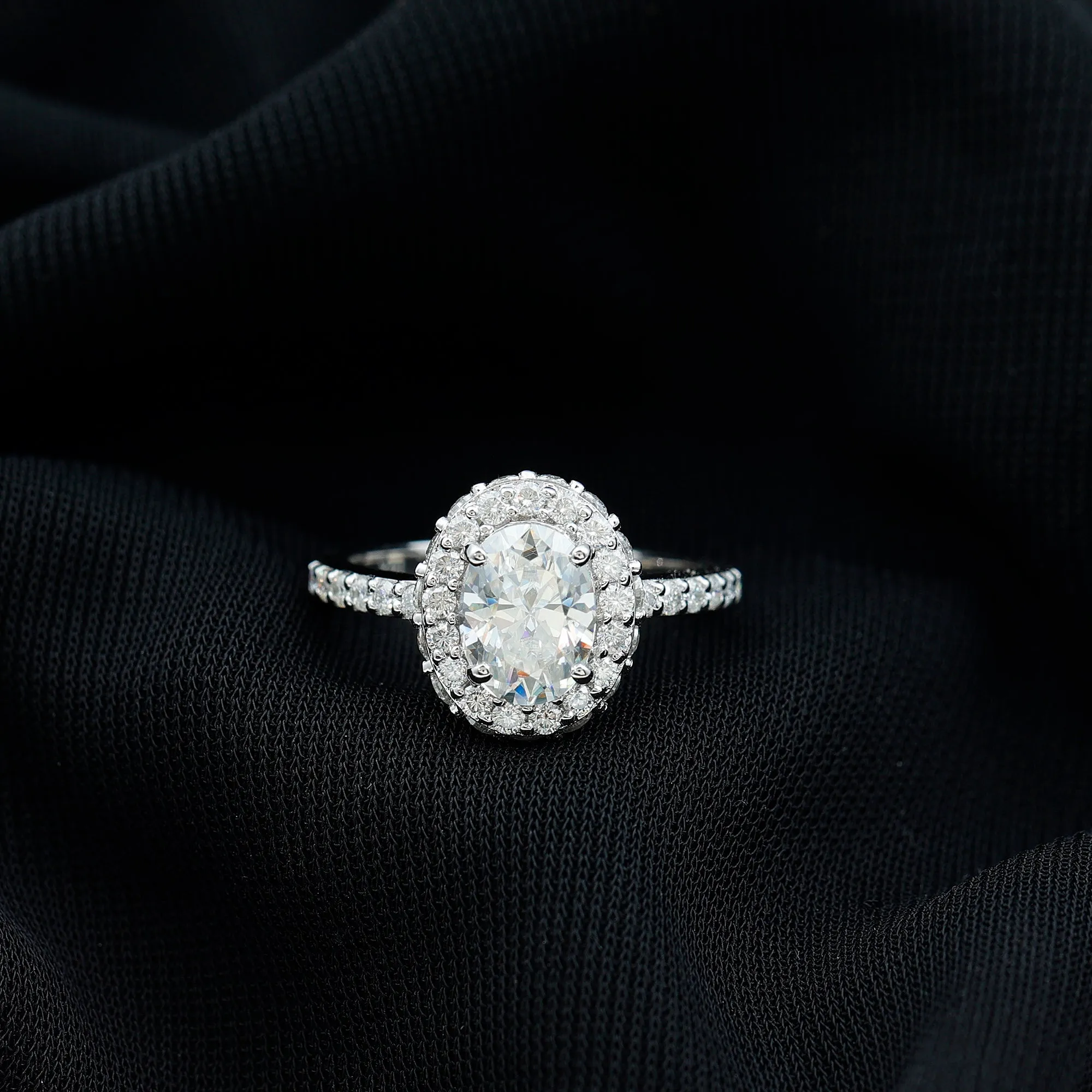 Oval Shape Moissanite Classic Engagement Ring with Halo