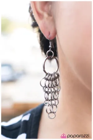 Paparazzi Earring ~ The Net - Black
