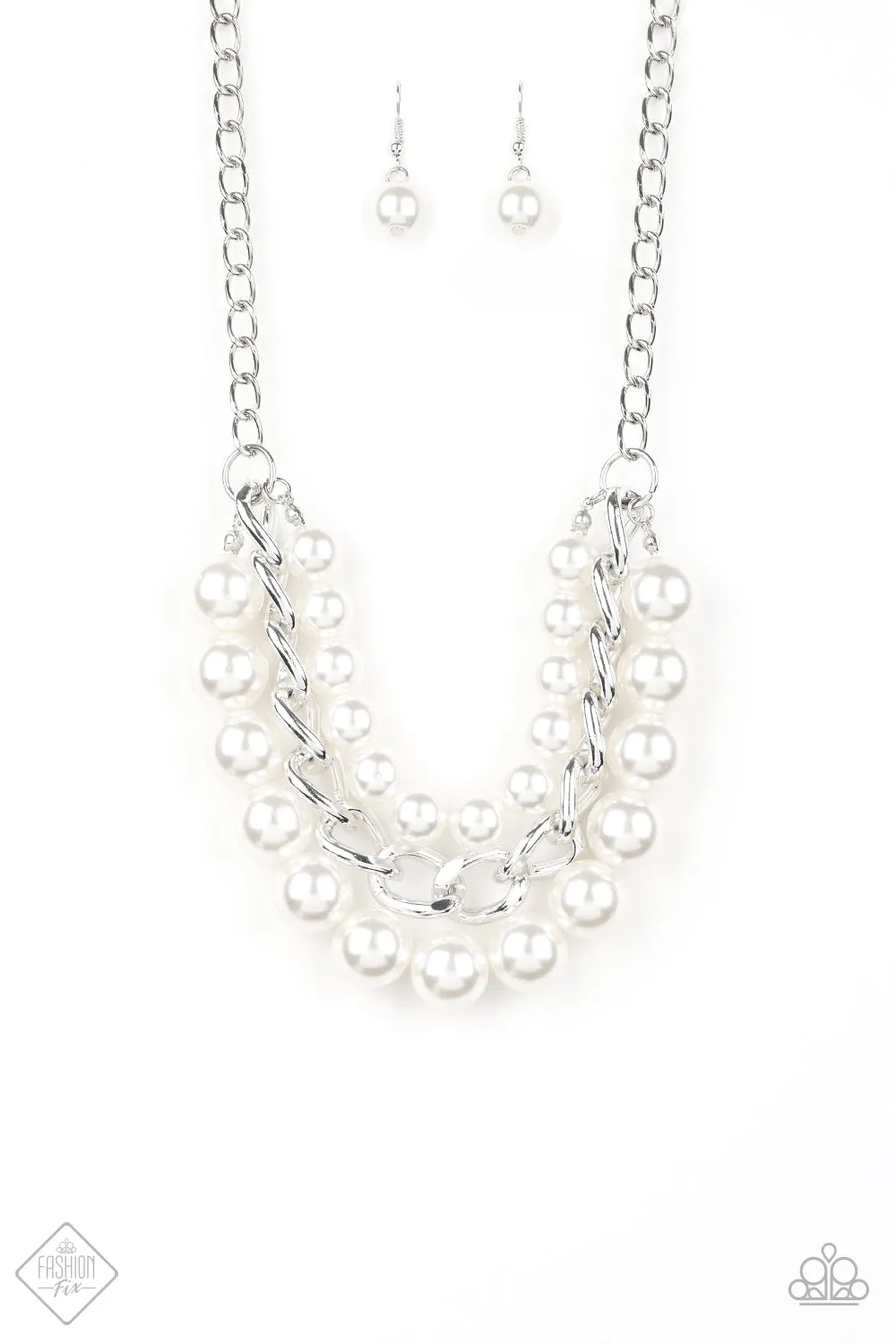 Paparazzi Empire State Empress- White