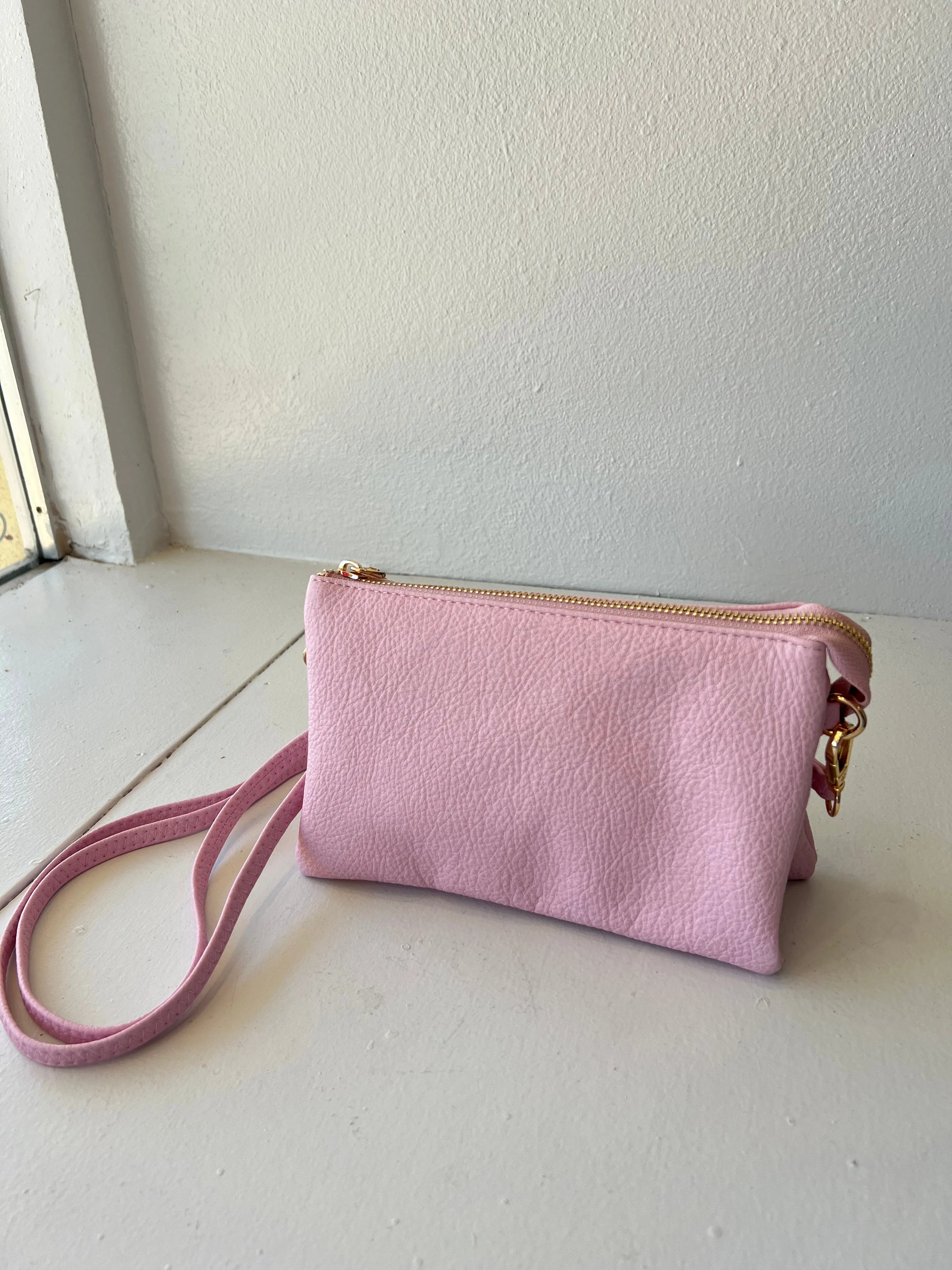 RILEY COMPARTMENT CROSSBODY