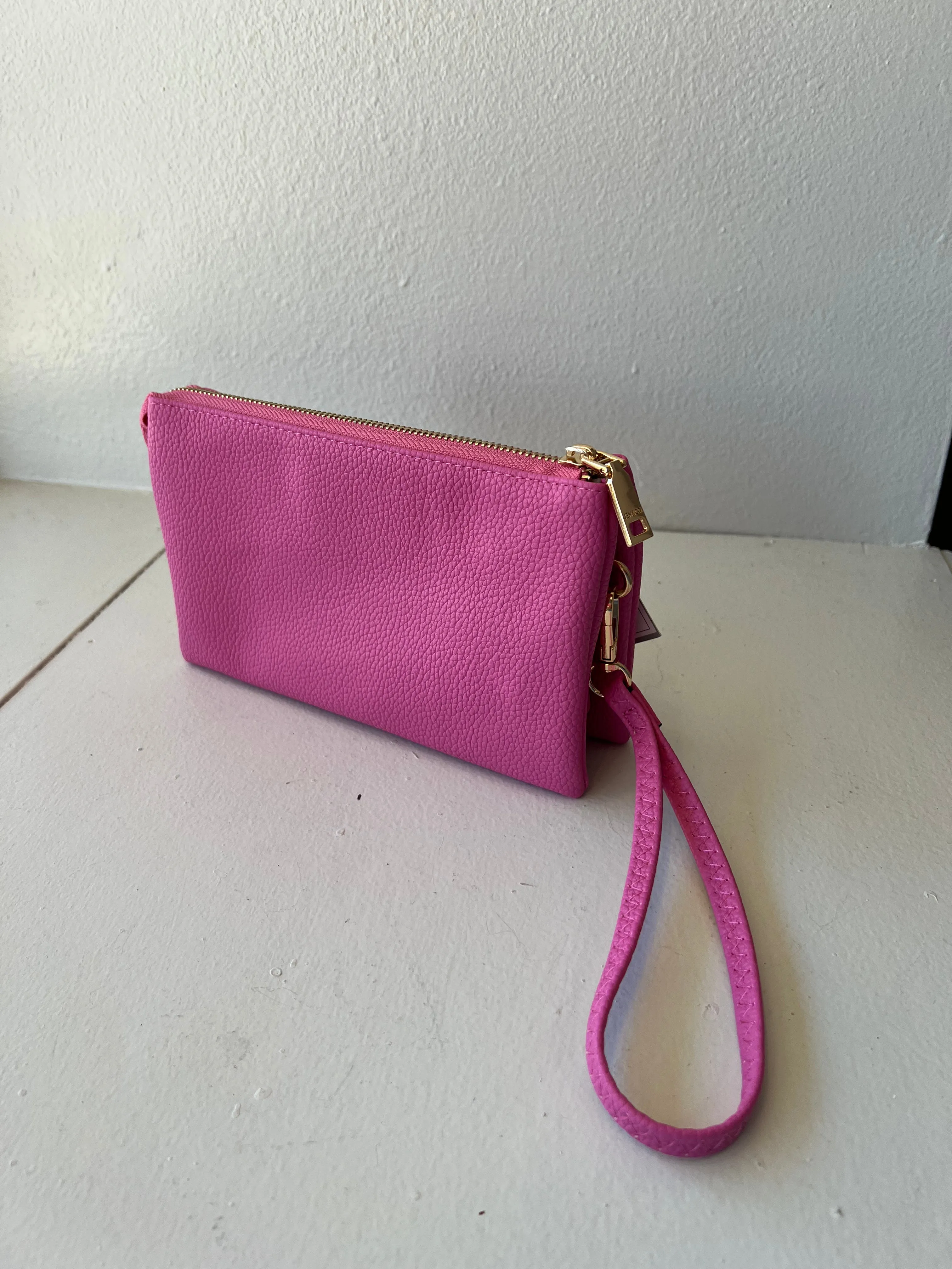 RILEY COMPARTMENT CROSSBODY