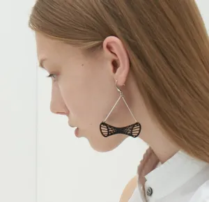 String Art - Crossing Line Earrings