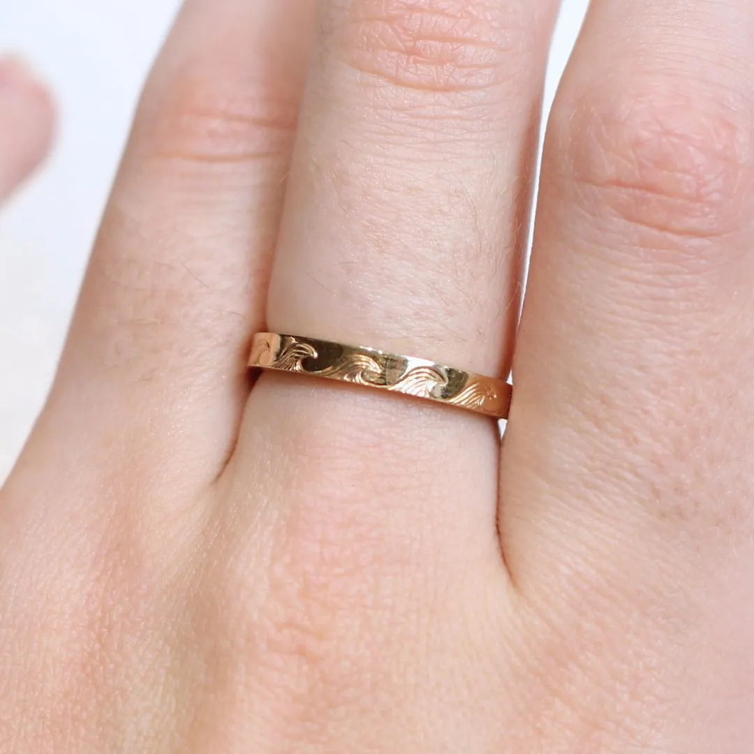 Waves - Hand-Engraved Gold Band